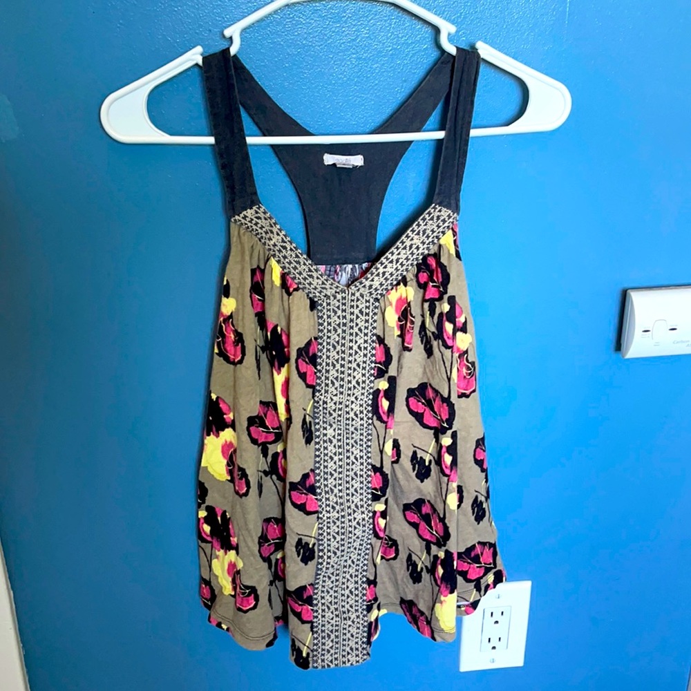 Ecoté brand small flower pattern tank top